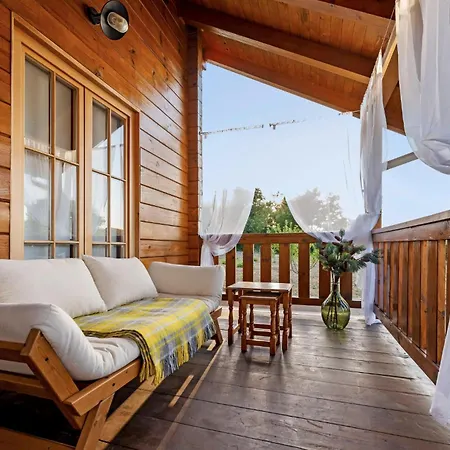 3 Bedroom Lovely In Kod Sibenika * Dubrava (Sibenik-Knin)
