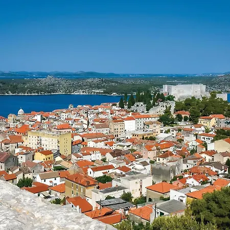 3 Bedroom Lovely In Kod Sibenika Dubrava (Sibenik-Knin)